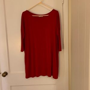 Piko-Red 3/4 Sleeve Bamboo Tunic Top.